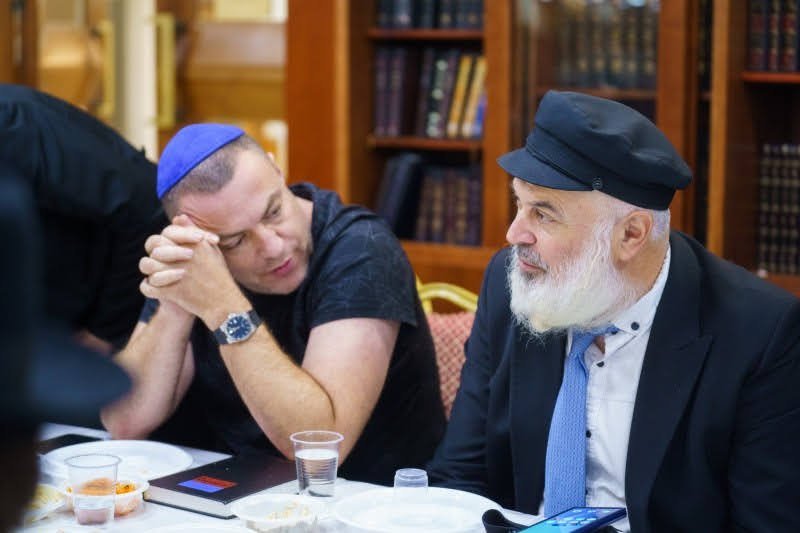 לוי נאזרוב