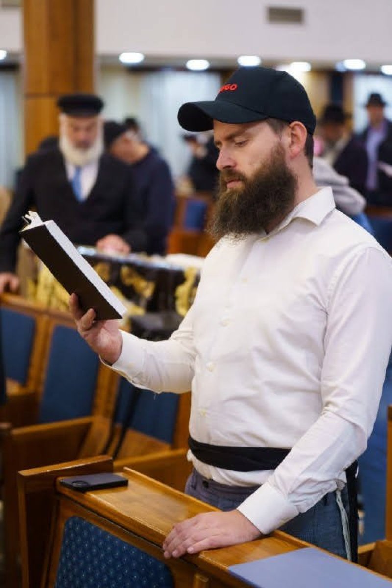 לוי נאזרוב
