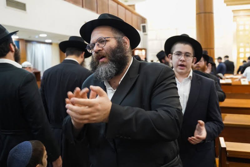 לוי נאזרוב