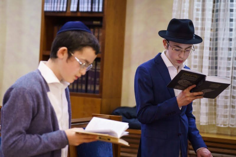 לוי נאזרוב