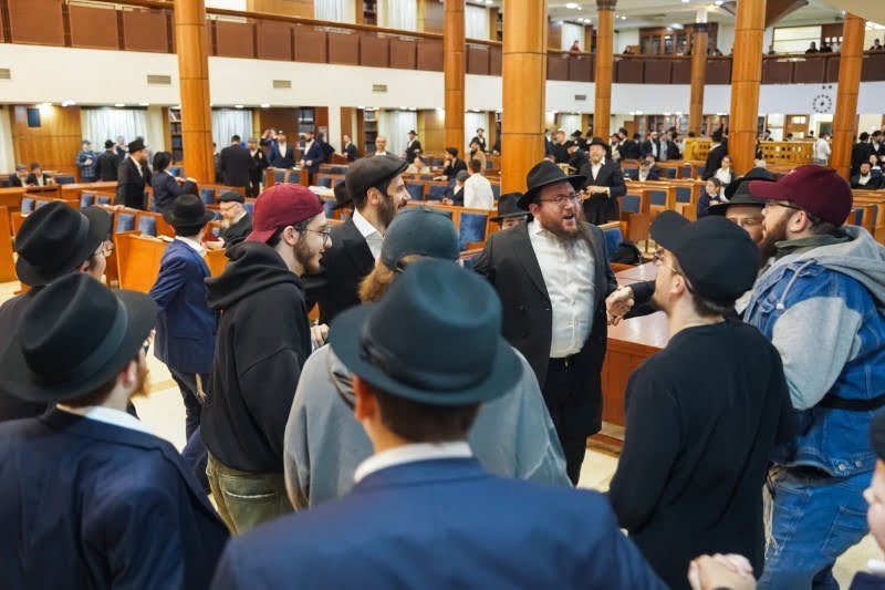 לוי נאזרוב