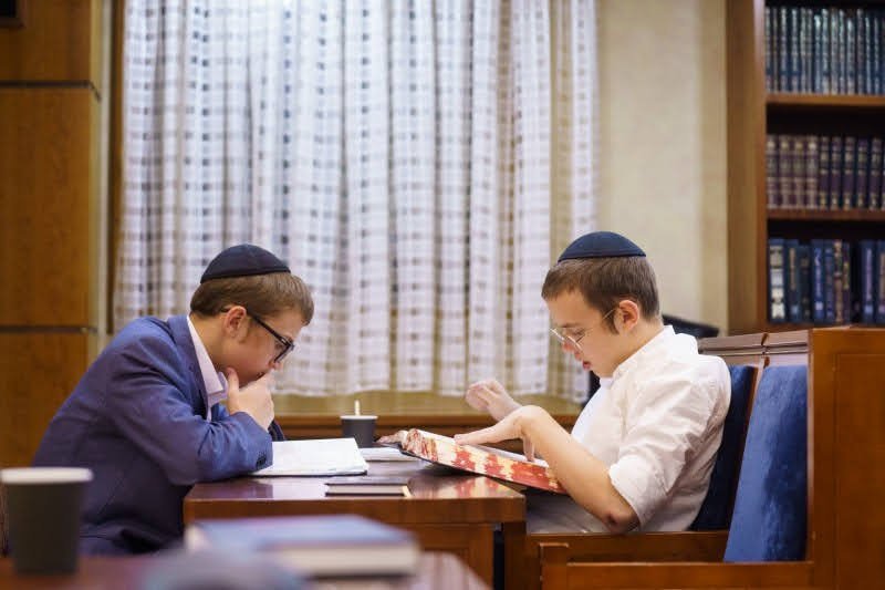 לוי נאזרוב