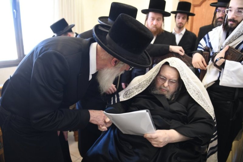 אנשיל בעק