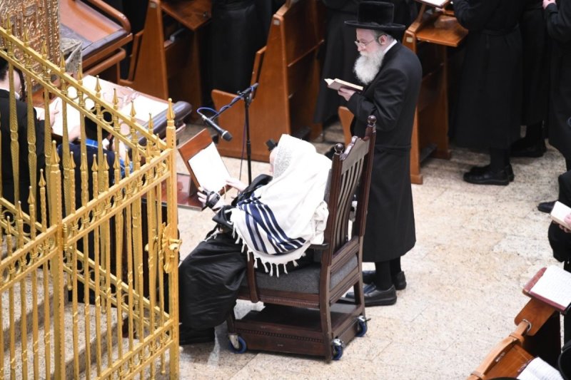 אנשיל בעק