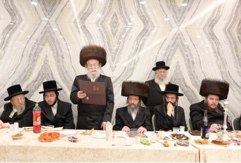 נ.ה