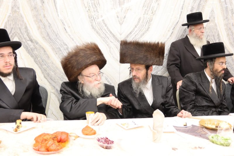 נ.ה