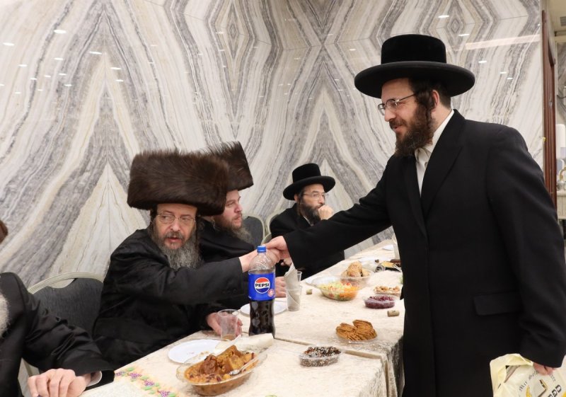 נ.ה
