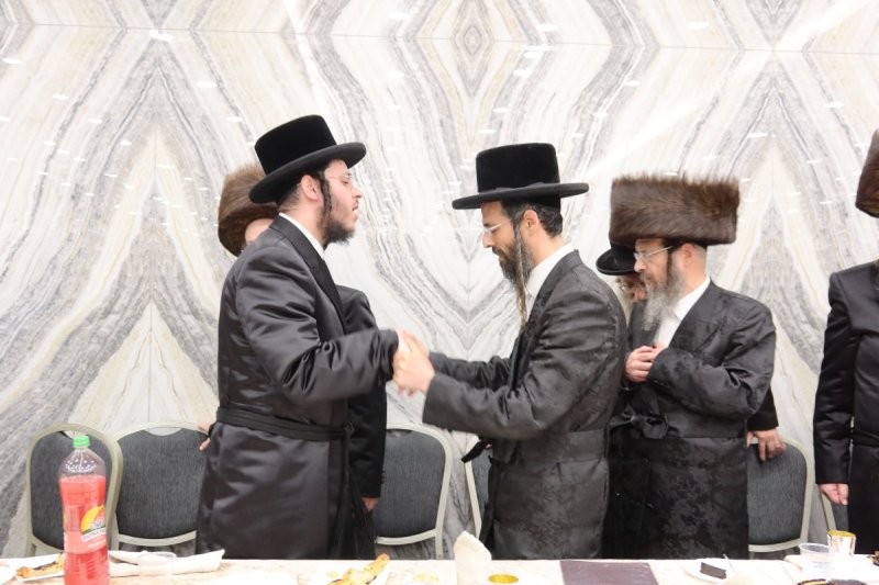 נ.ה