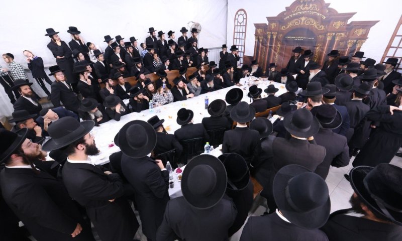 24 שנה להסתלקותו: הרבי מסטריקוב בהילולת סבו הרבי זצ"ל