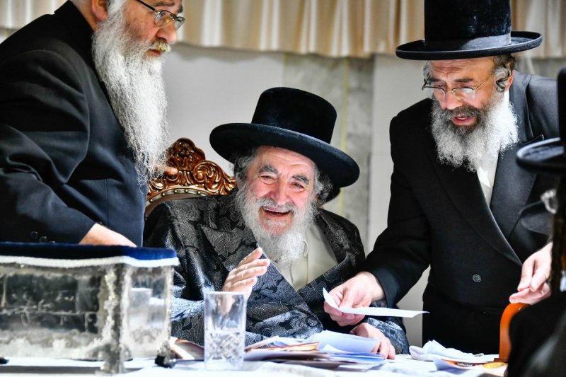 שוקי לרר