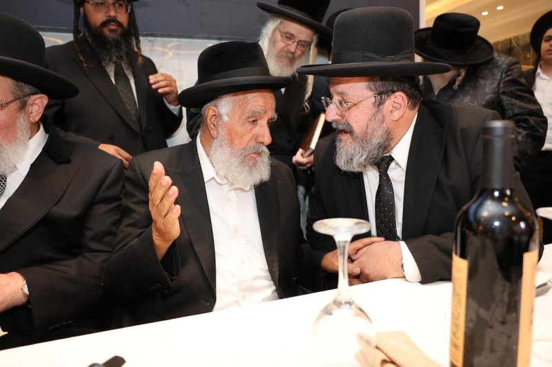 נועם אליהו