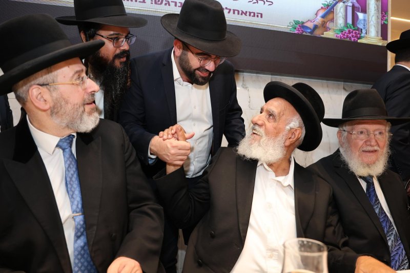 נועם אליהו