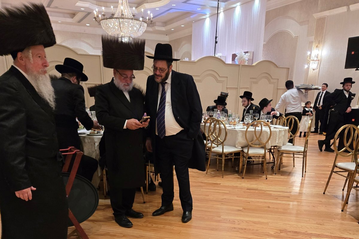 באדיבות המצלם