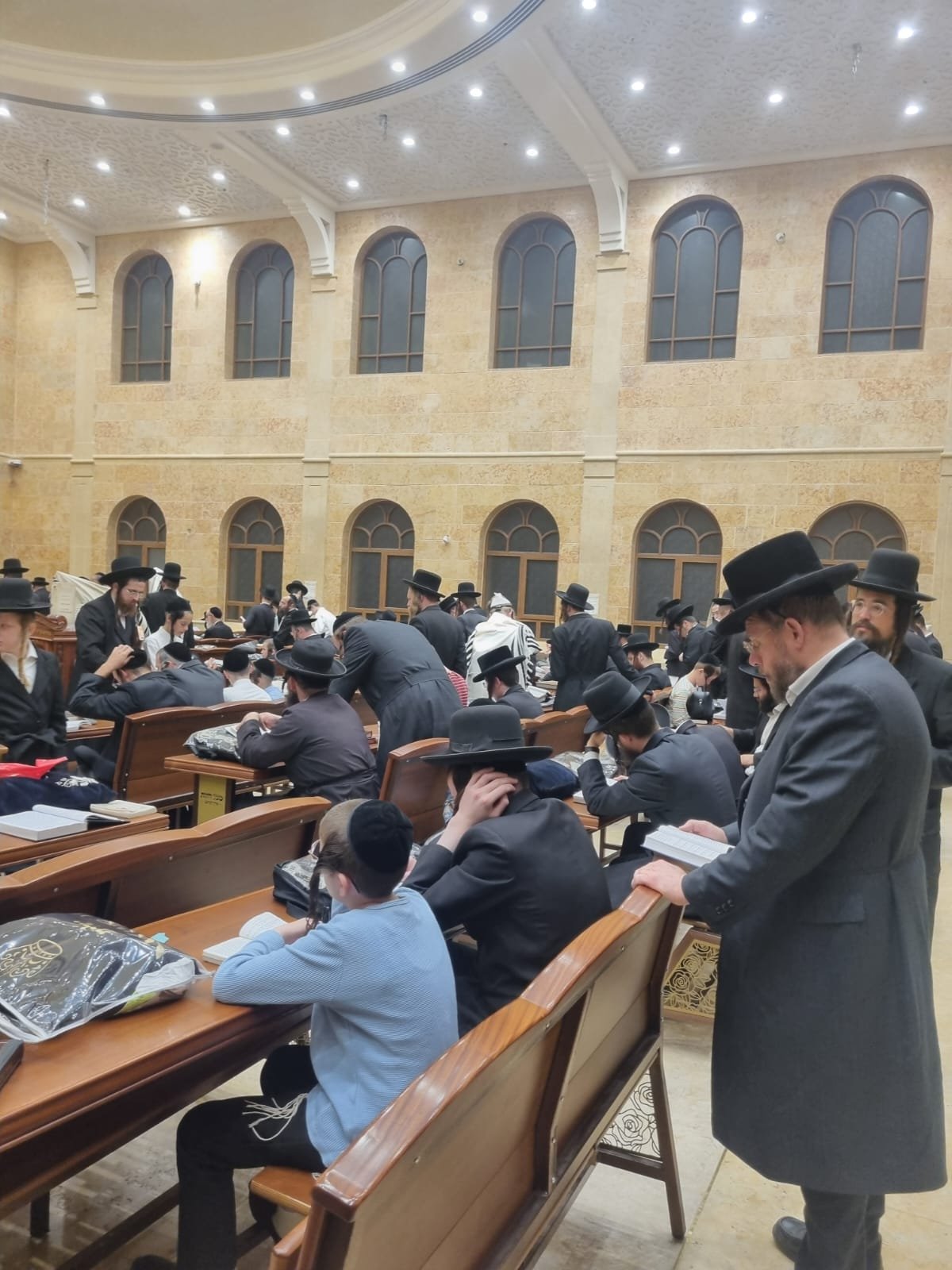 באדיבות המצלם