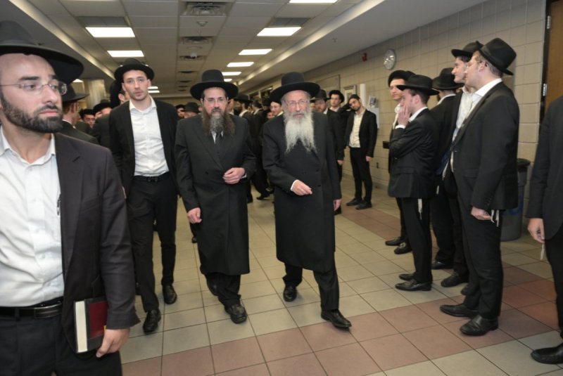 B.M. LAKEWOOD