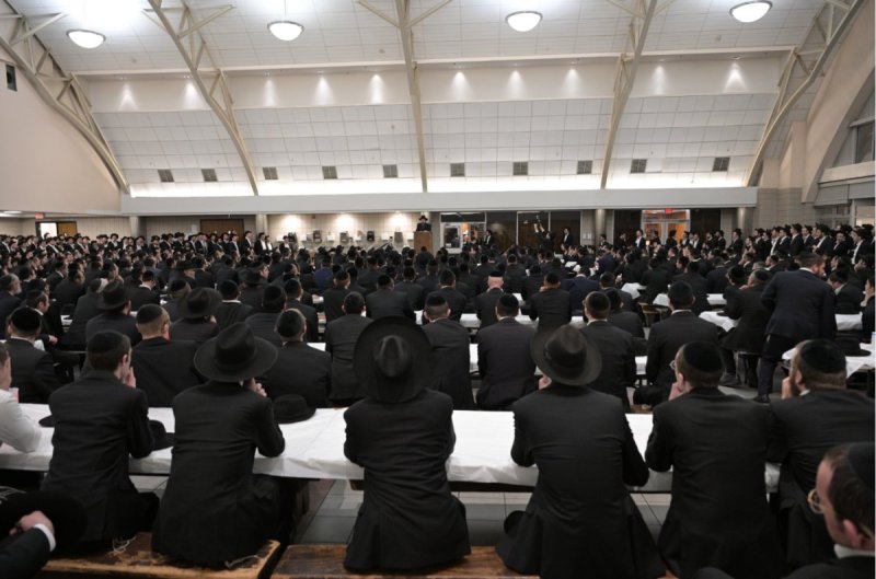 B.M. LAKEWOOD