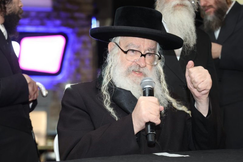 דוד ארזני
