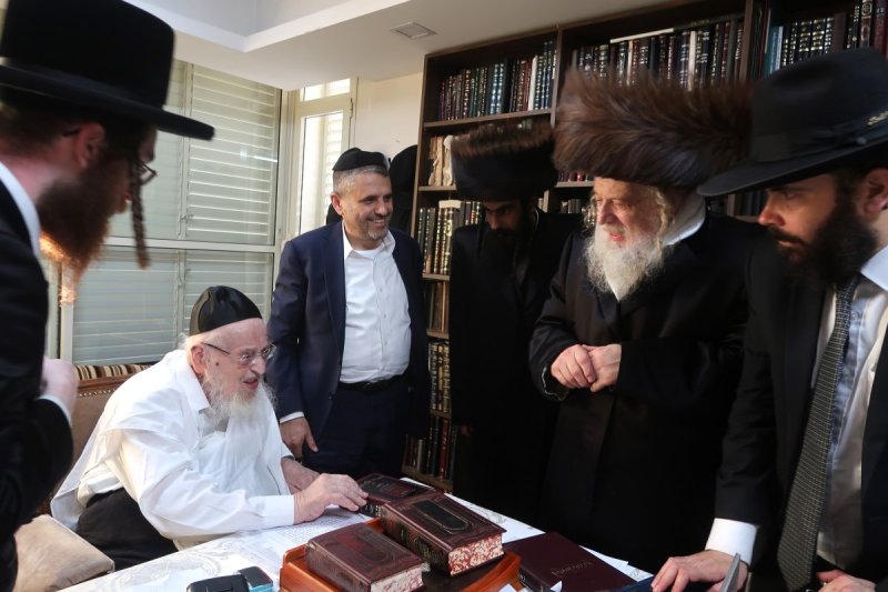 שימי פ.