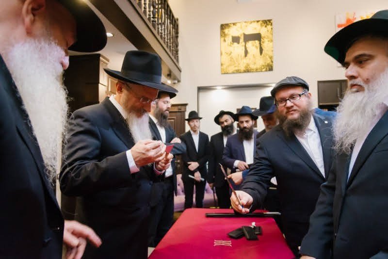 לוי נאזרוב