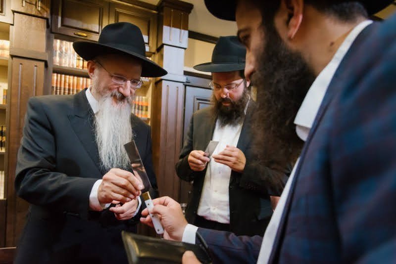לוי נאזרוב