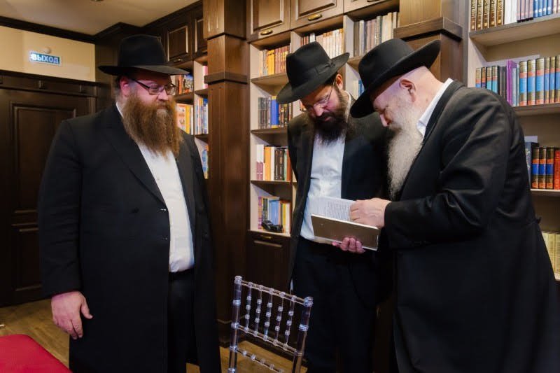 לוי נאזרוב