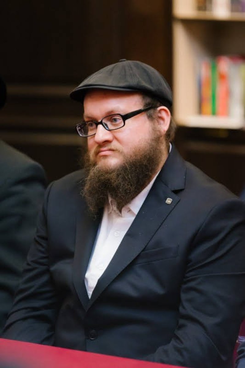לוי נאזרוב