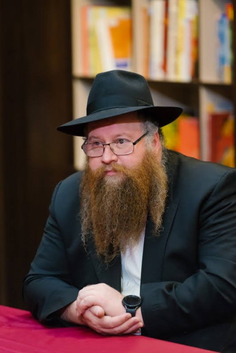 לוי נאזרוב