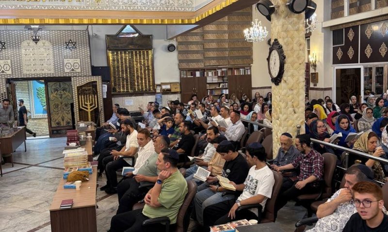 שומרים על פרופיל נמוך: יהודי איראן נמנעים מהגעה למוקדי המחאות