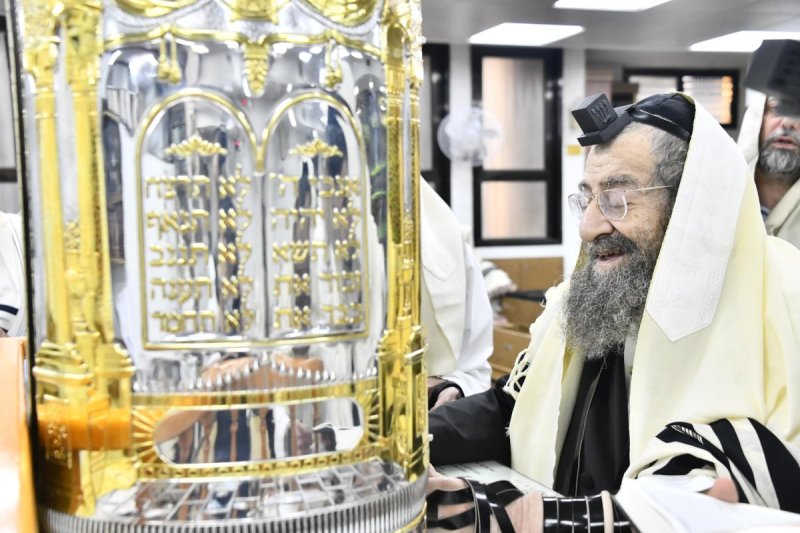 שוקי לרר