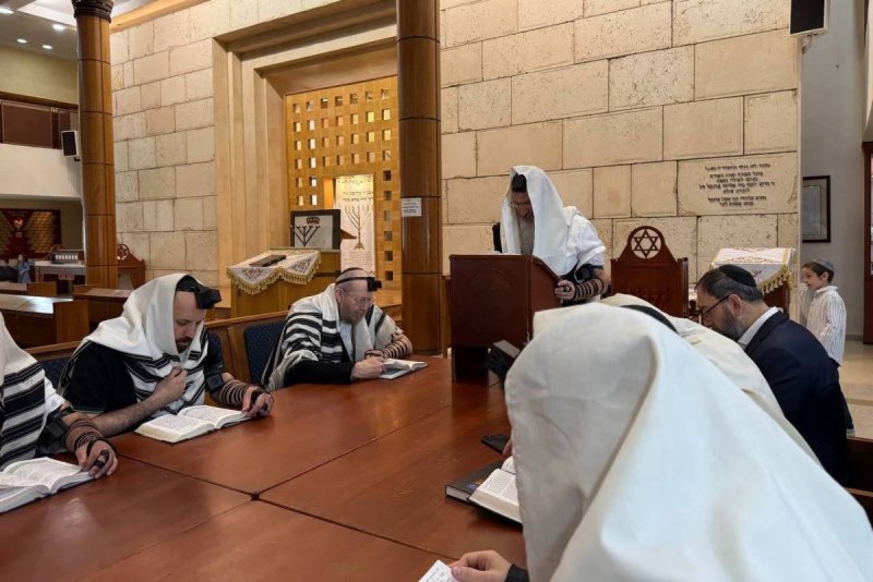 לוי נאזרוב