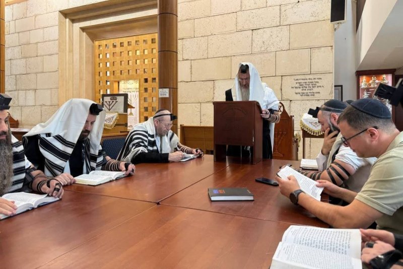 לוי נאזרוב
