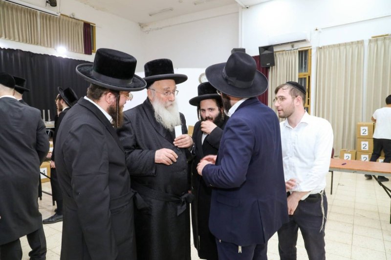 דובי קורן
