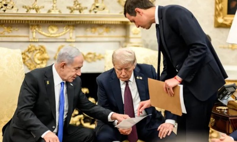 ארה"ב מגבשת קבוצה שתחליף את המשטר האיראני