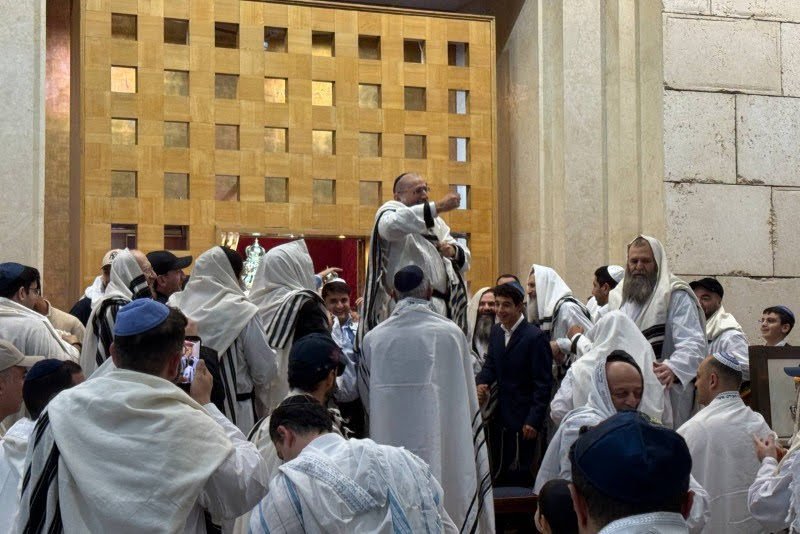 לוי נאזרוב