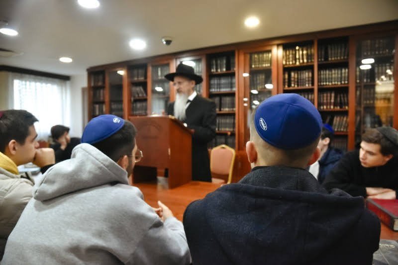 לוי נאזרוב