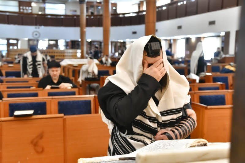 לוי נאזרוב