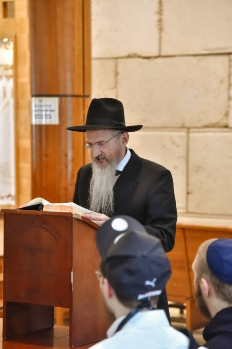 לוי נאזרוב