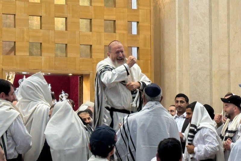 לוי נאזרוב