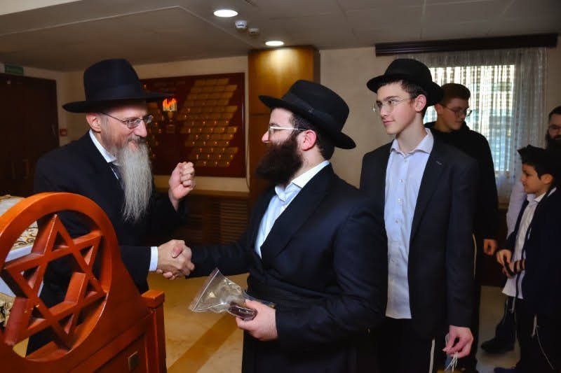 לוי נאזרוב
