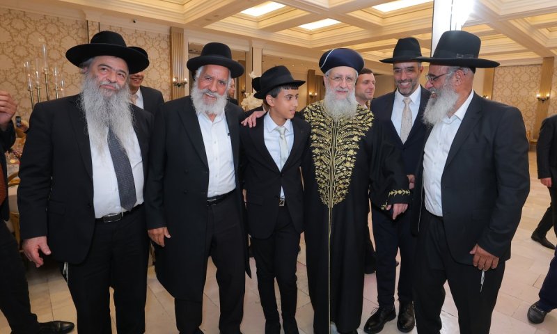 הרל"ש של הראשון לציון בירמ"צ את בנו בבני ברק