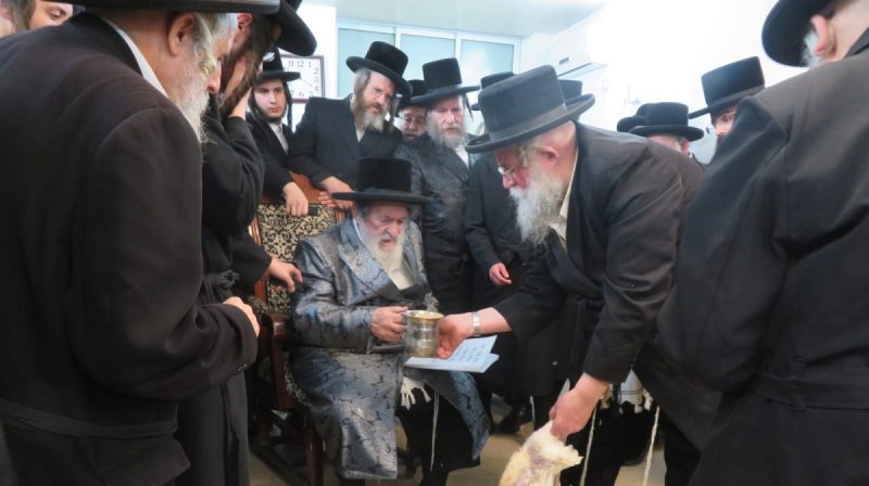 באדיבות המצלם