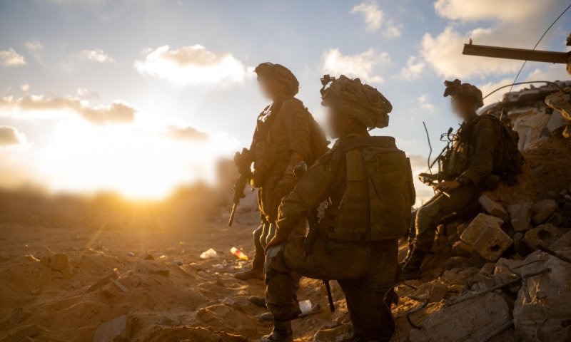 חצו את הקו הצהוב: חמישה עזתים נהרגו בשג'אעיה