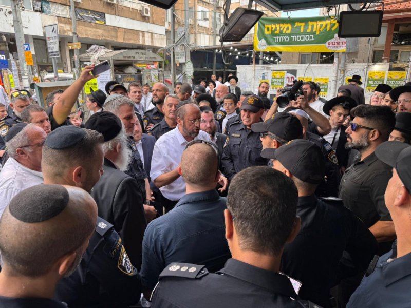 נועם אליהו