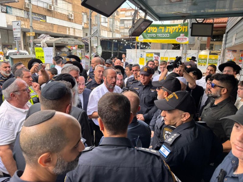 נועם אליהו
