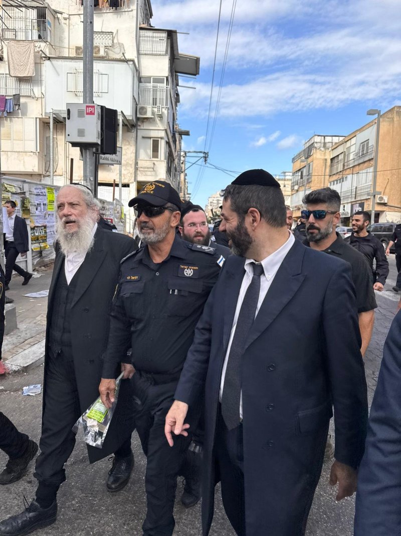נועם אליהו