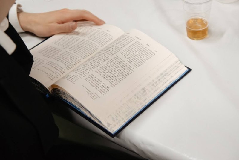 לוי נזארוב