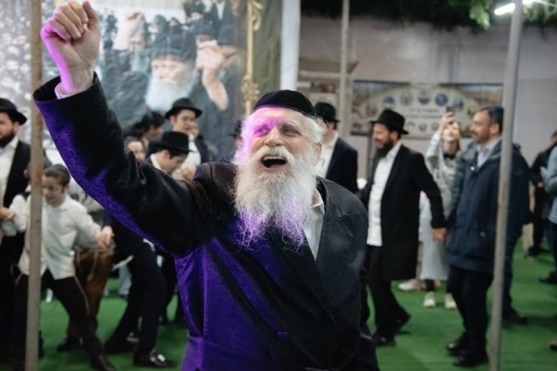 לוי נזארוב