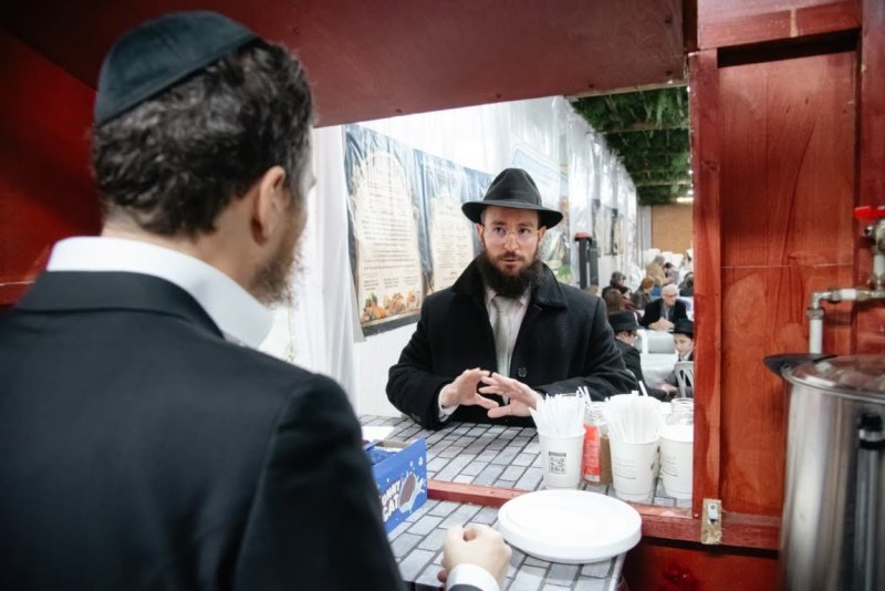 לוי נזארוב