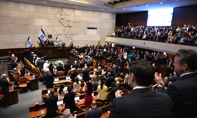 זה לא עוצר: קבוצת האקרים חשפה פרטים של אוחנה