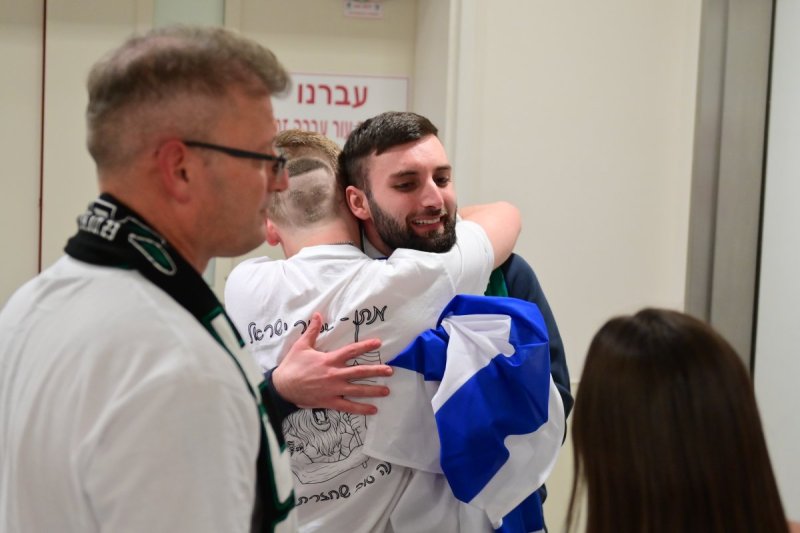 רפי בן חקון